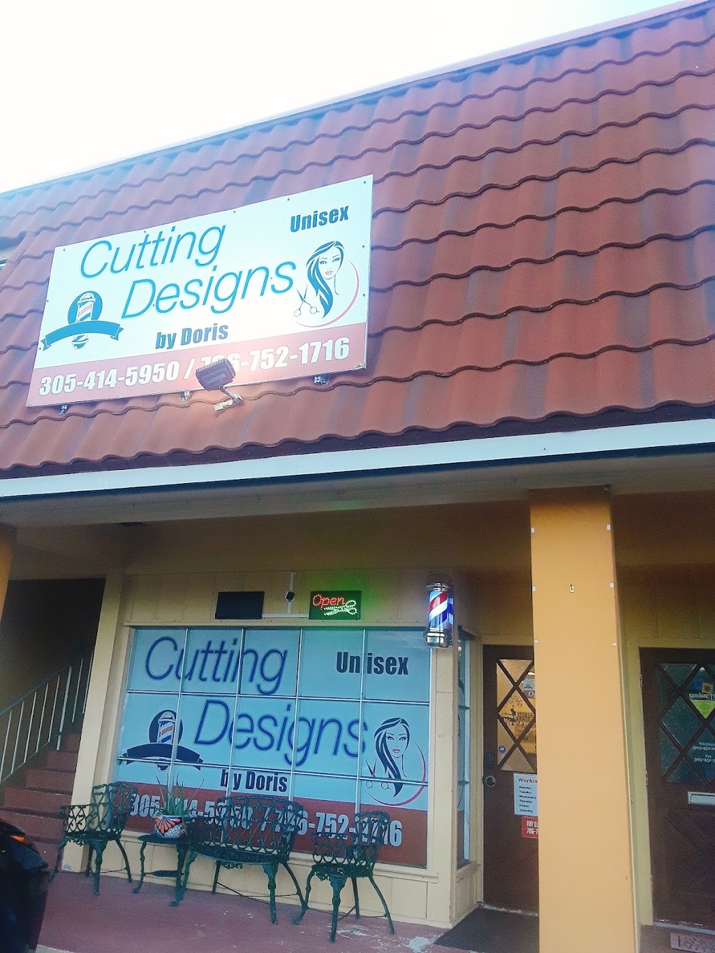 Cutting Designs by Doris: Barber Shop & Hair Salon | 102900 Overseas Hwy #105, Key Largo, FL 33037, USA | Phone: (786) 752-1716