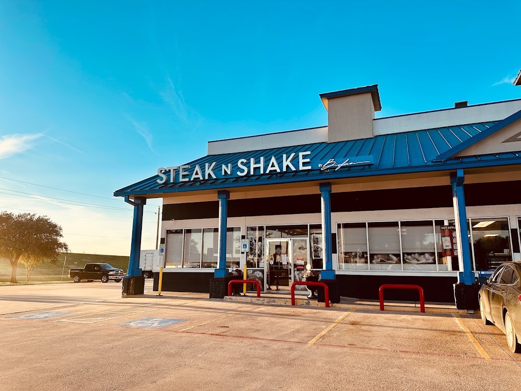 Steak n Shake | 2200 W Lake Bardwell Dr, Ennis, TX 75119, USA | Phone: (469) 478-3101