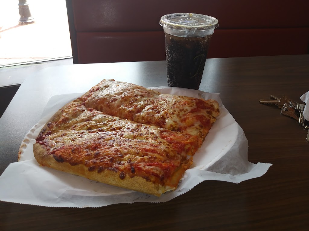 Pats Pizza & Bistro Salem | 188 E Broadway, Salem, NJ 08079, USA | Phone: (856) 935-6776