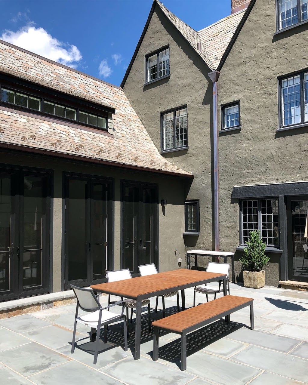 Home Again Transitions | 127 Pleasant St, Dorchester, MA 02125, USA | Phone: (617) 431-6583