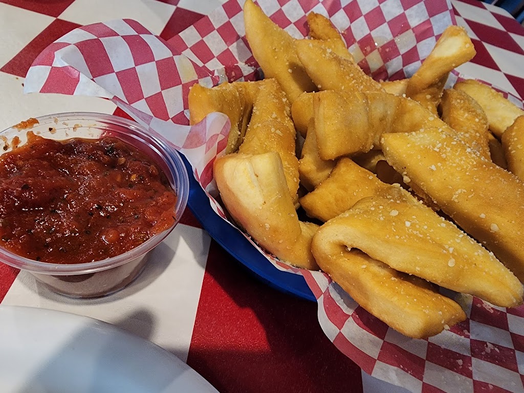 Cubbies Chicago Style Pizza | 5701 Young St #401, Bakersfield, CA 93311, USA | Phone: (661) 665-0000