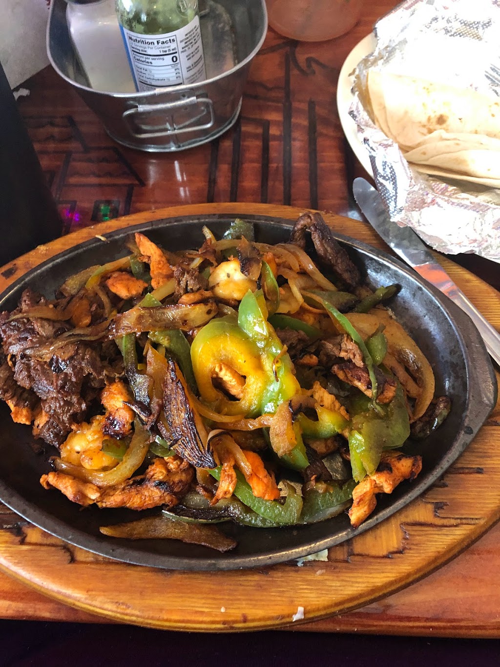 Casa Fiesta | 801 Louisville Rd, Frankfort, KY 40601, USA | Phone: (502) 226-5010