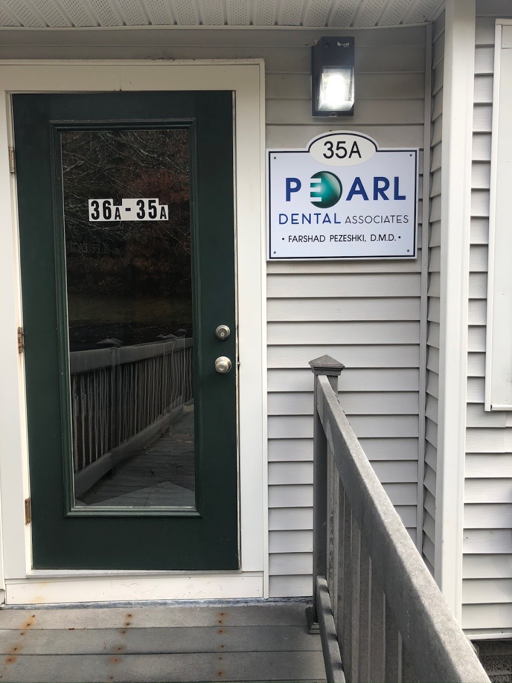 Pearl Dental Associates NH | 76 Northeastern Blvd #35a, Nashua, NH 03062, USA | Phone: (603) 883-6010