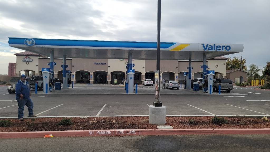 Valero | 111 E Mountain View Ave, Fresno, CA 93725 | Phone: (559) 864-3000