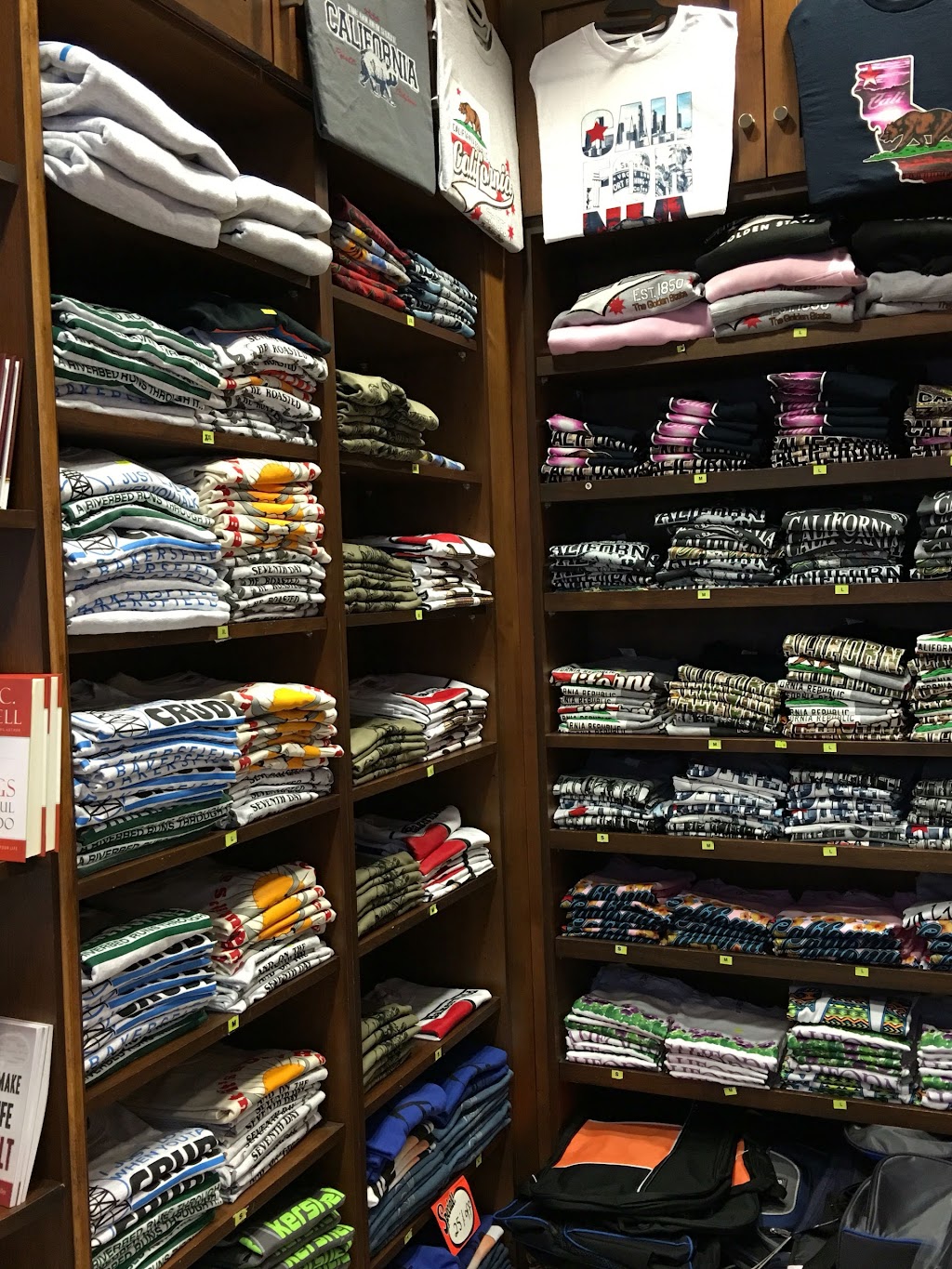 Omni Goods- Souvenirs And T-shirts | 3701 Wings Way STE 214, Bakersfield, CA 93308, USA | Phone: (661) 387-9870