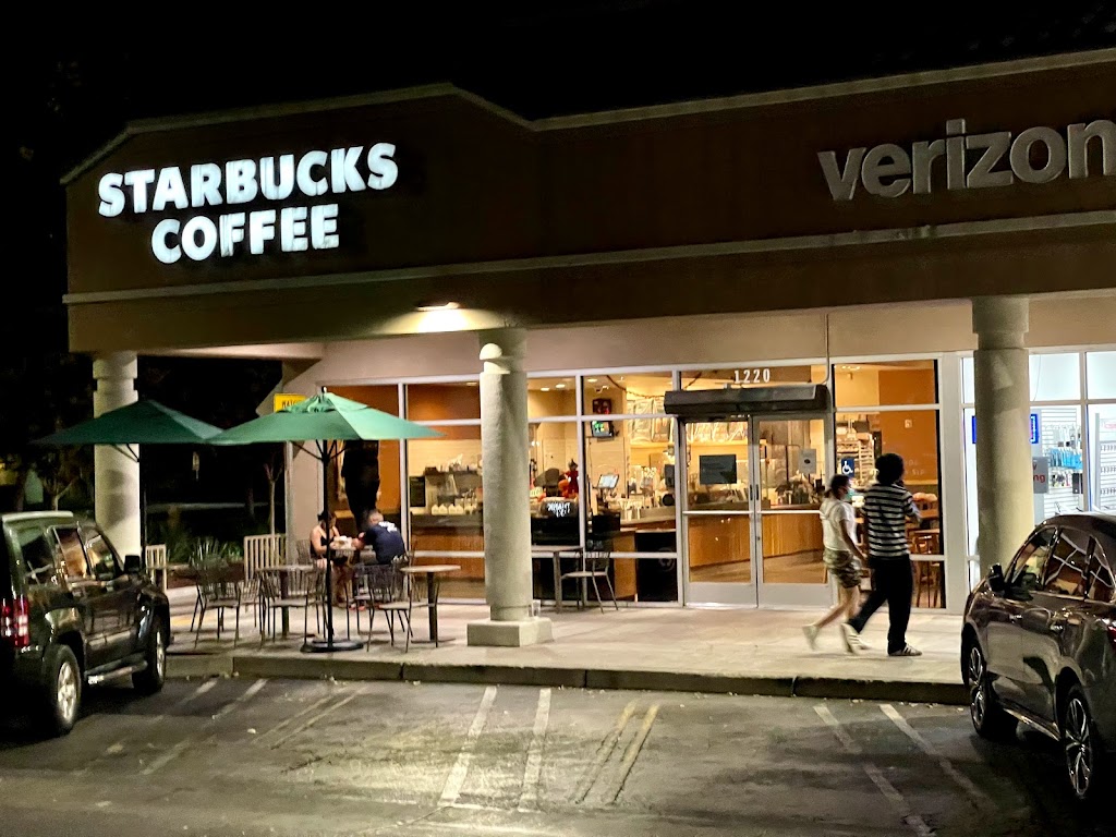 Starbucks | 1220 W Lathrop Rd, Manteca, CA 95336, USA | Phone: (209) 824-7492