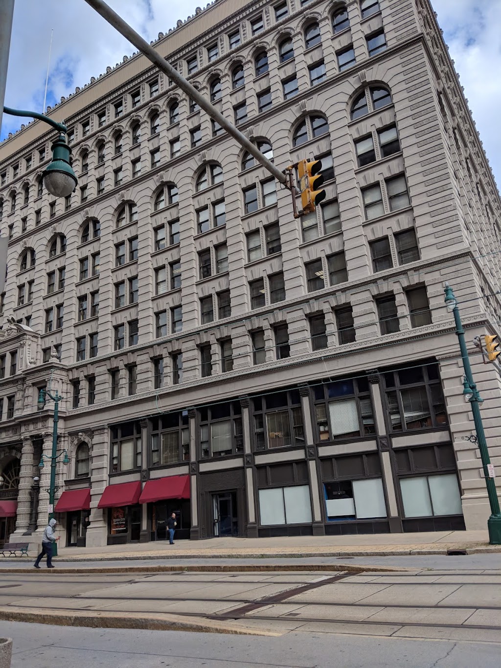 Bison Elevator Service, Inc. | Ellicott Square Building, 295 Main St #932, Buffalo, NY 14203, USA | Phone: (716) 852-3031