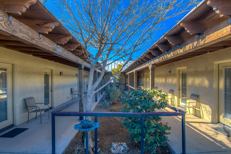 Lyndas Courtyard | 2732 W. Monte Vista Pl, Tucson, AZ 85745, USA | Phone: (520) 477-1399