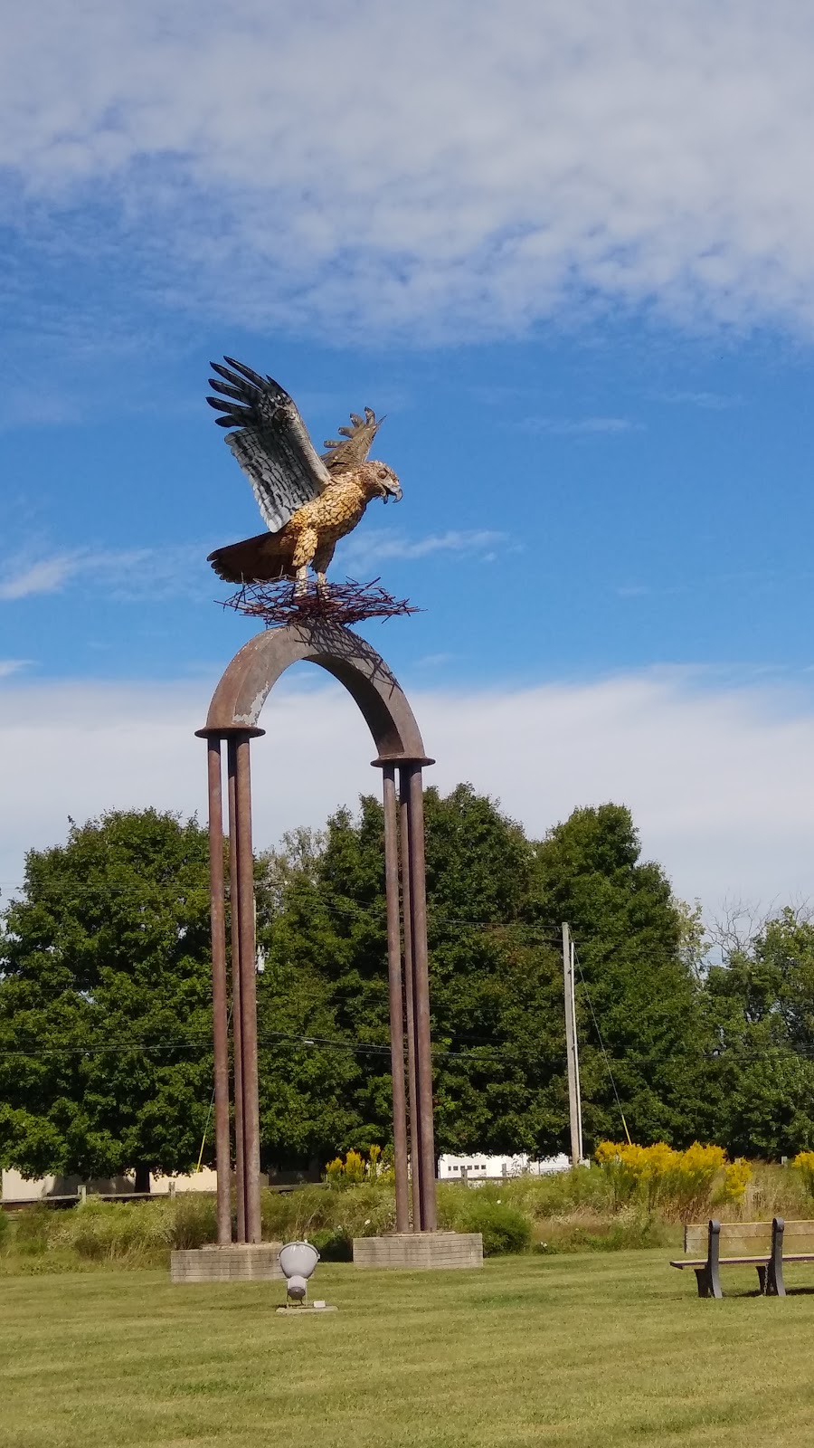 Flight of the Hawk Park | 4750 Old Logan Rd SE, Lancaster, OH 43130 | Phone: (740) 681-7249