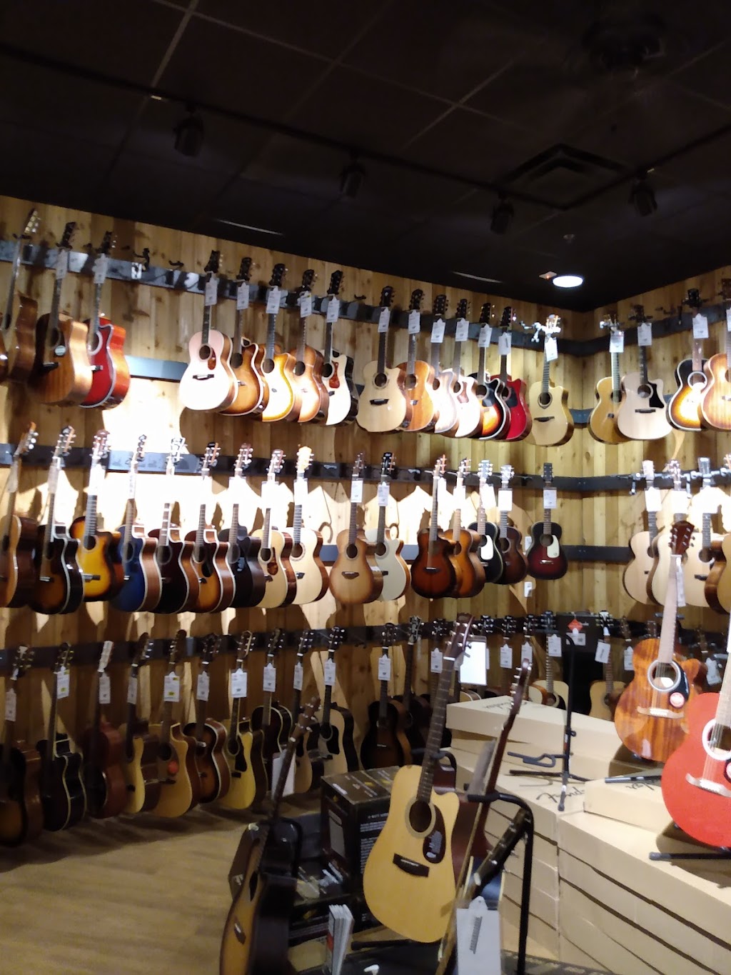 Guitar Center | 8957 Tehama Ridge Pkwy, Fort Worth, TX 76177, USA | Phone: (817) 232-2002