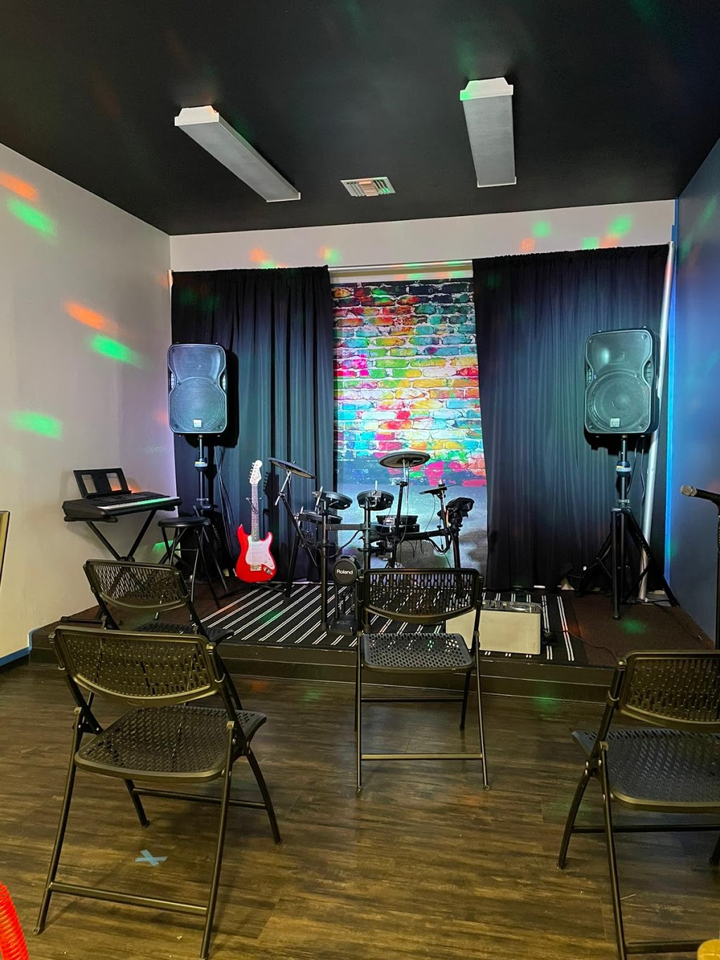 Glendora Music and Arts School | 123 N Glendora Ave, Glendora, CA 91741 | Phone: (909) 374-2856