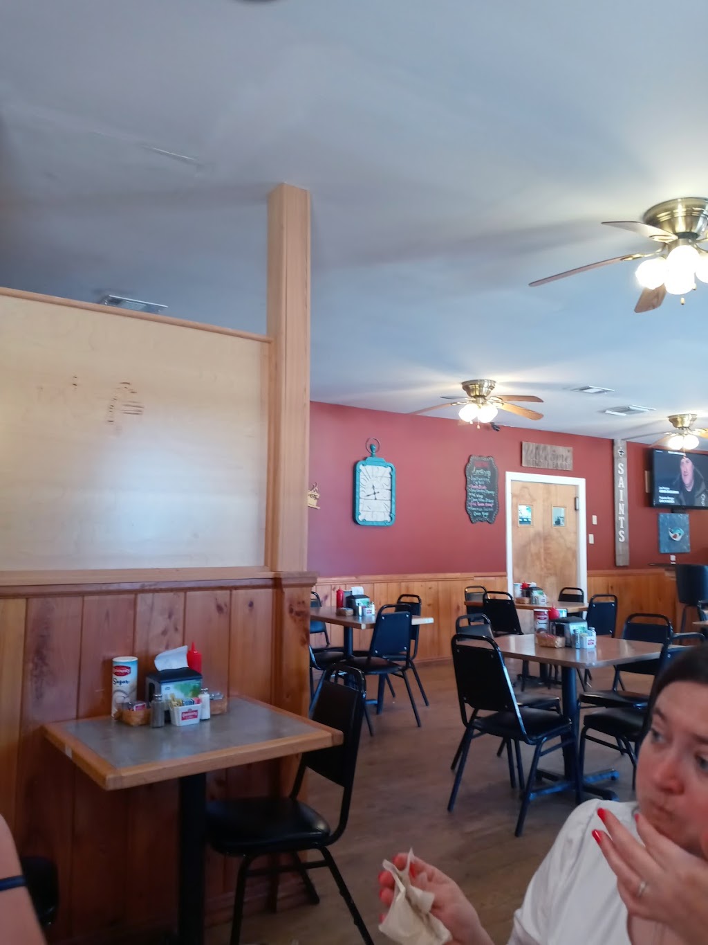 Down Home Cafe | 13738 Florida Blvd, Livingston, LA 70754, USA | Phone: (225) 435-3120