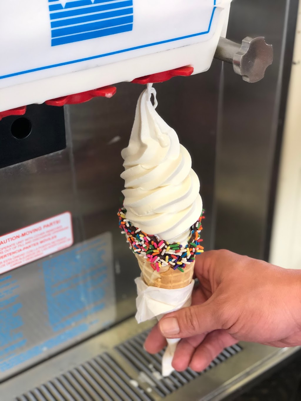 Icy Delights - Carroll Island | 2929 Eastern Blvd, Middle River, MD 21220, USA | Phone: (443) 530-4887