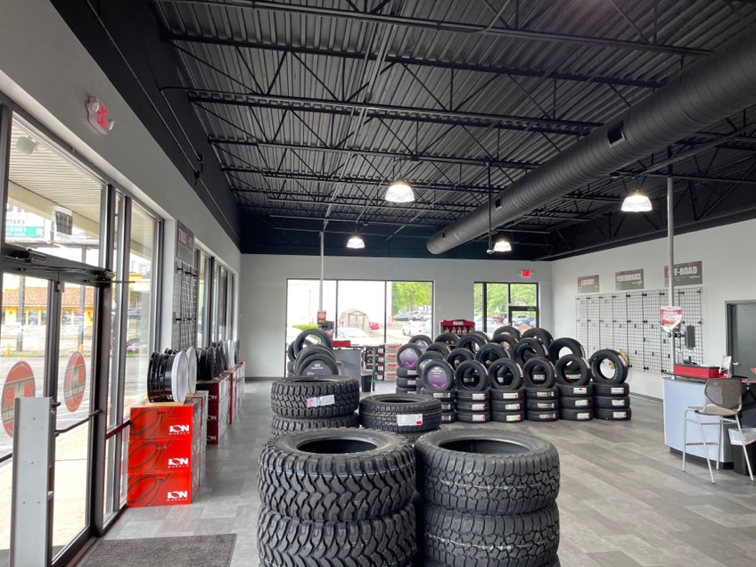 RNR Tire Express 1228 N Memorial Dr, Lancaster, OH 43130
