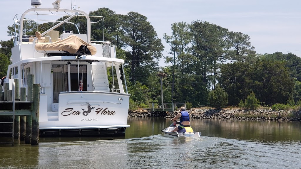 Regent Point Marina & Boatyard | 317 Regent Point Dr, Topping, VA 23169, USA | Phone: (804) 758-4457