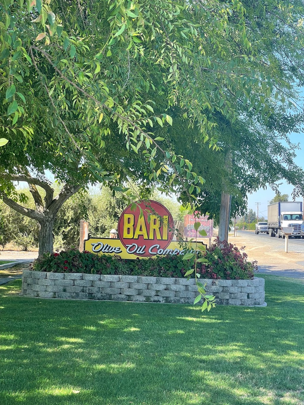 Bari Olive Oil Co | 40063 Rd 56, Dinuba, CA 93618, USA | Phone: (559) 595-9260