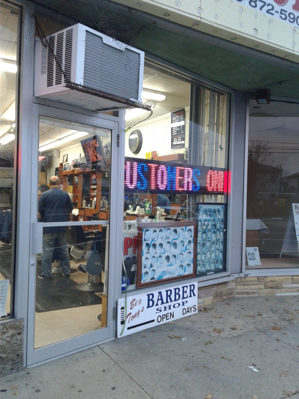 Bens & Tonys Classic Barber Shop | 539 W Merrick Rd, Valley Stream, NY 11580, USA | Phone: (516) 872-5904