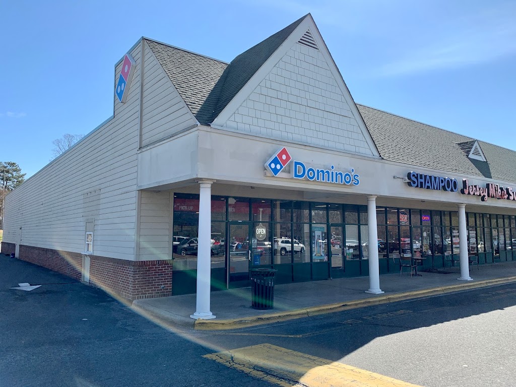 Dominos Pizza | 11312 Hwy 15-501 N. CHATHAM CROSSINGS, Chapel Hill, NC 27517, USA | Phone: (919) 968-3334