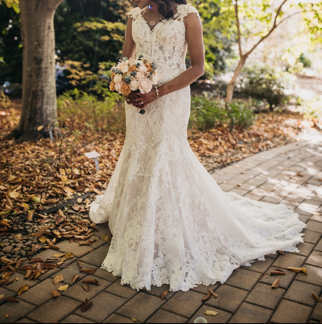 New York Bride & Groom of Raleigh | 525 Plaza Cir, Garner, NC 27529, USA | Phone: (919) 662-6400