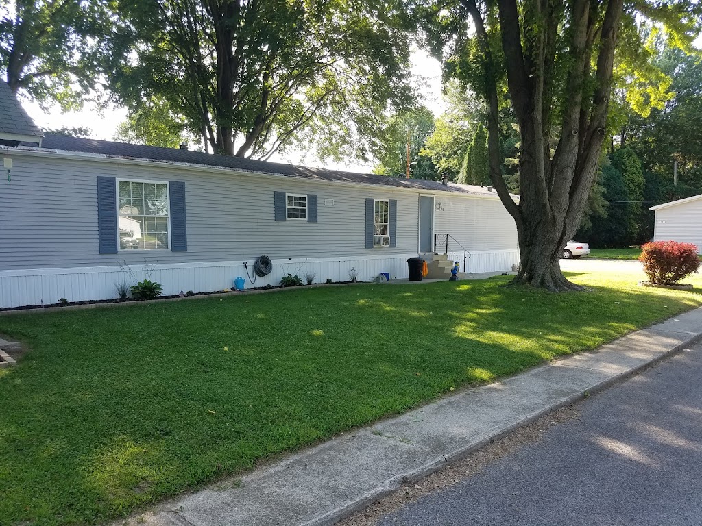 Whispering Winds Mobile Home Community | 13555 Neapolis Waterville Rd, Grand Rapids, OH 43522, USA | Phone: (419) 205-5915