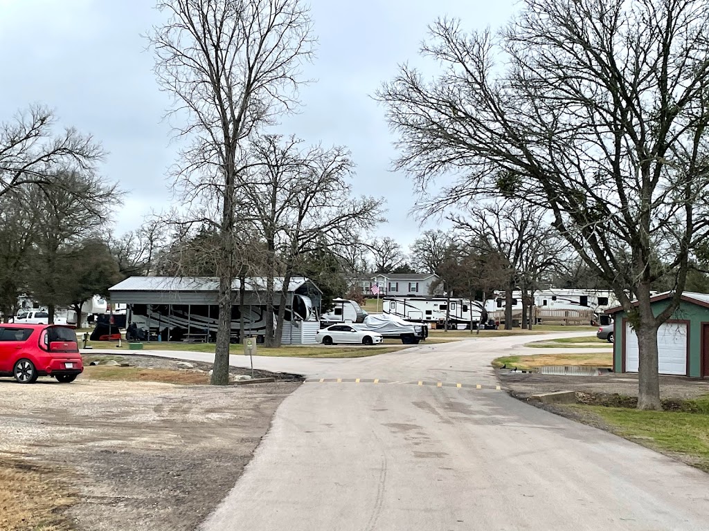 Highway 71 RV Park | 931 Union Chapel Rd, Cedar Creek, TX 78612, USA | Phone: (512) 321-7275