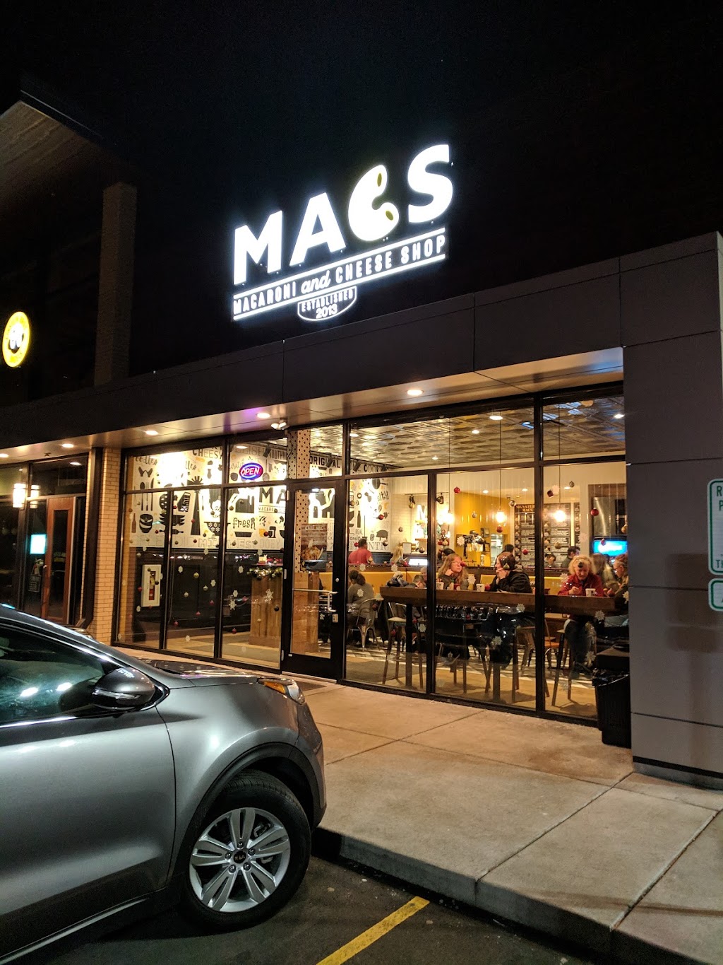 MACS (Macaroni And Cheese Shop) Brookfield | 880 S Moorland Rd, Brookfield, WI 53005, USA | Phone: (262) 395-4802