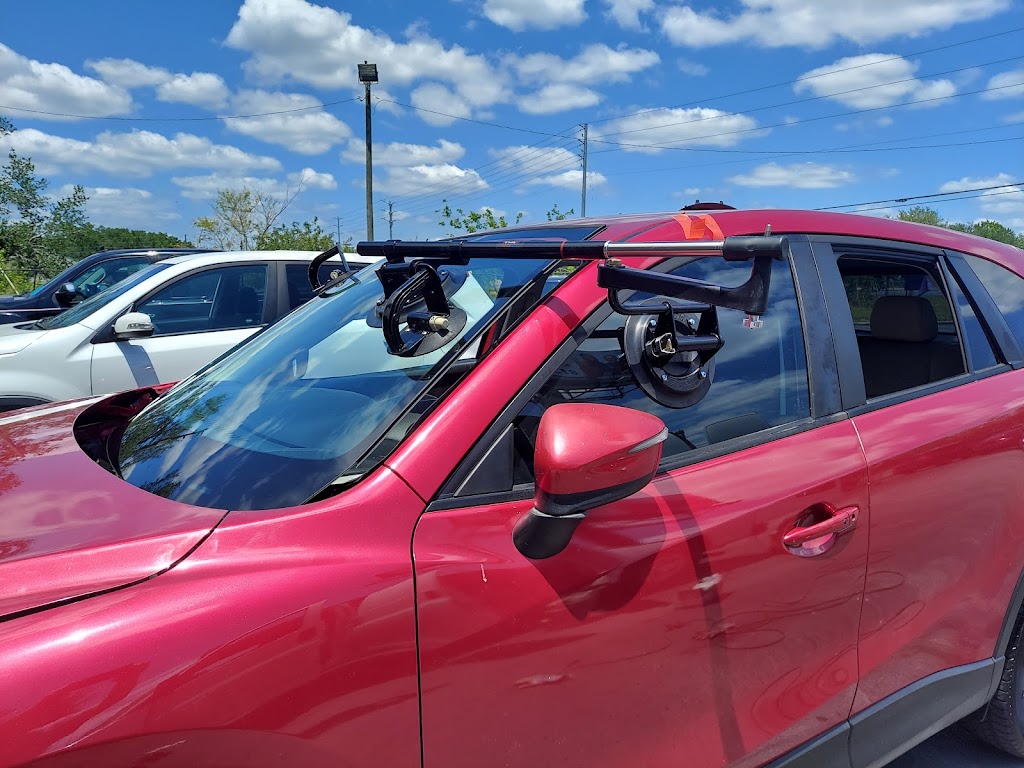 Starzz Auto Glass LLC | 4994 Trott Cir unit #14, North Port, FL 34287, USA | Phone: (941) 405-7180