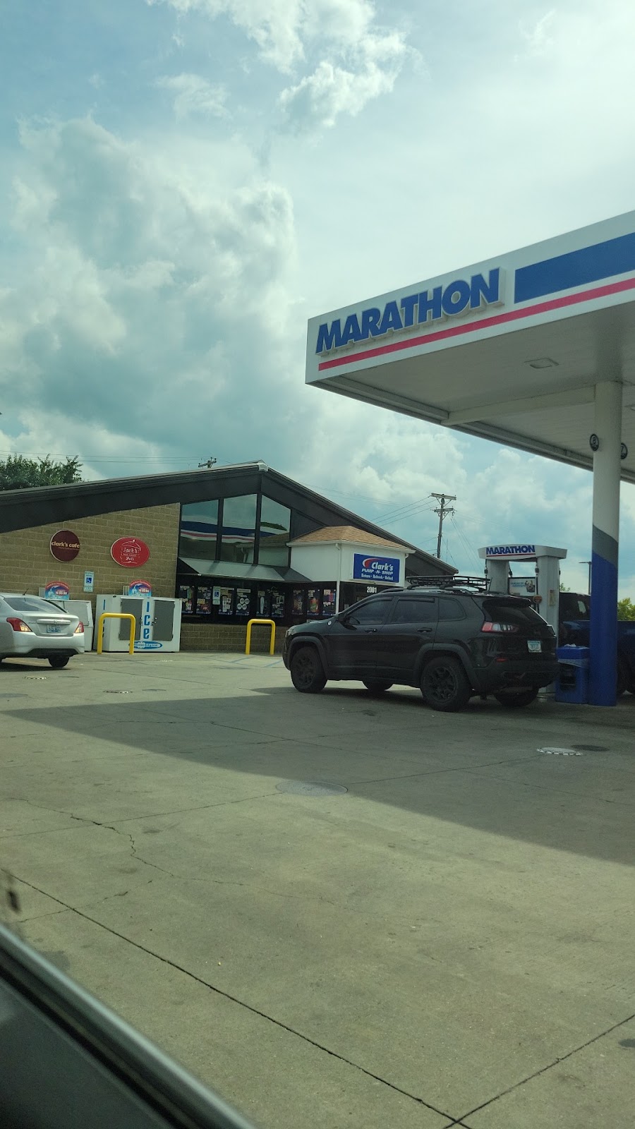 Marathon Gas Station | 2001 Paris Pike, Georgetown, KY 40324, USA | Phone: (606) 325-8536