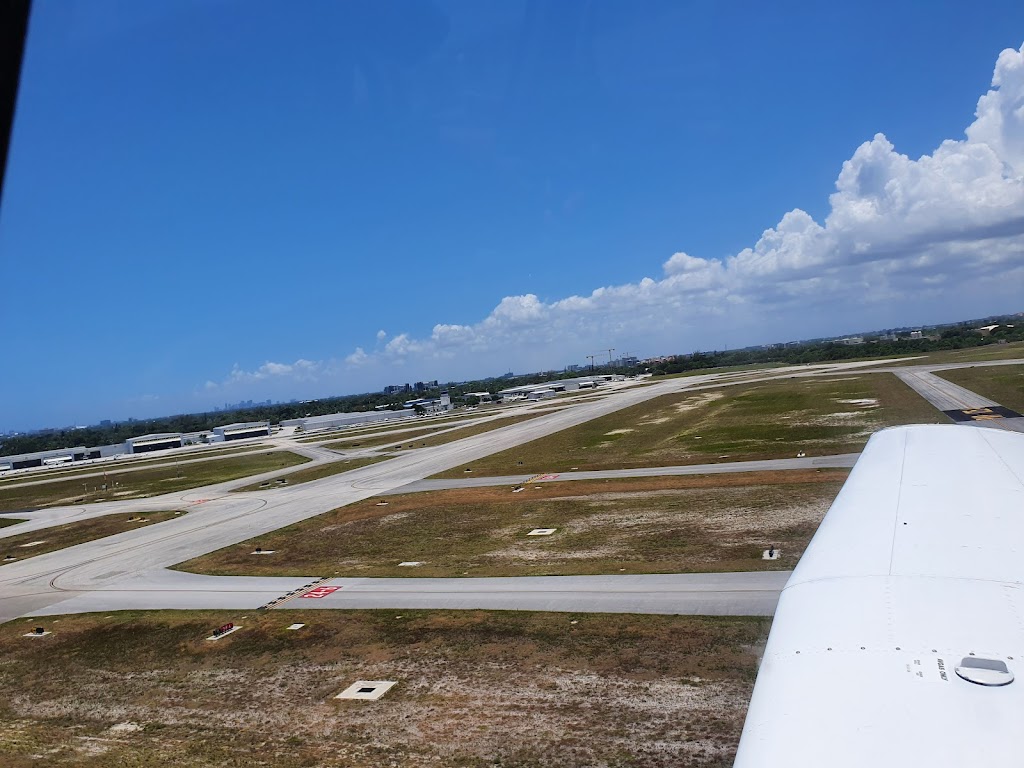 Pompano Beach Airpark | 1001 NE 10th St, Pompano Beach, FL 33060, USA | Phone: (954) 786-4135