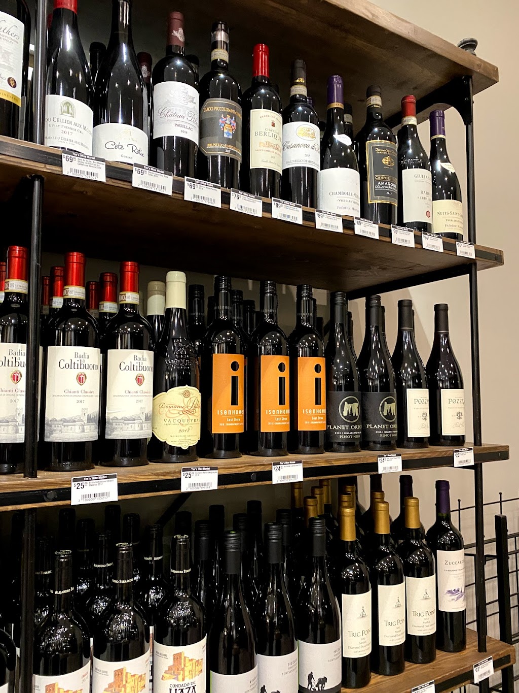 Tims Wine Market and Wine Bar | 206 Ashourian Ave Suite 101, St. Augustine, FL 32092, USA | Phone: (904) 342-0038