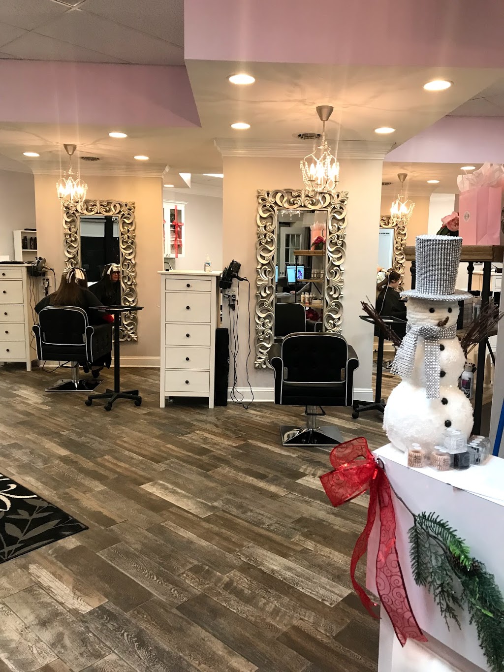 Brittanys Beauty Bar | 601 Hampton Hwy, Yorktown, VA 23693, USA | Phone: (757) 867-8105