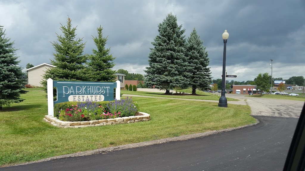 Parkhurst Homes Inc | 1540 S Lapeer Rd, Oxford, MI 48371, USA | Phone: (248) 693-8812