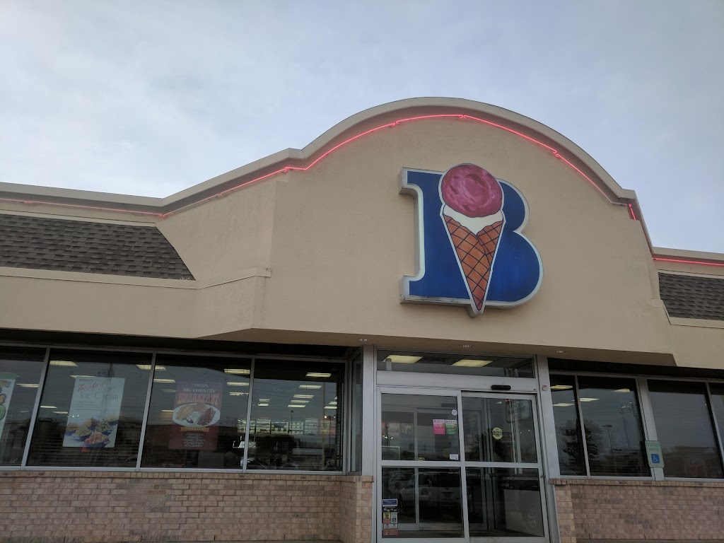 Braums Ice Cream & Dairy Store | 10107 E 71st St, Tulsa, OK 74133, USA | Phone: (918) 459-5325