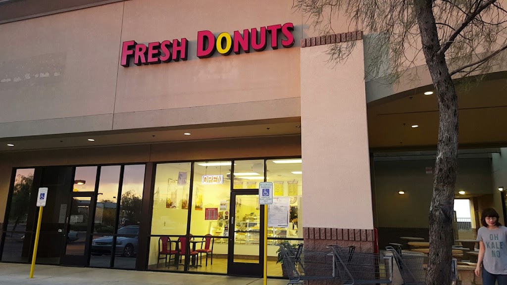 Fresh Donuts | 1500 S Watson Rd #100, Buckeye, AZ 85326, USA | Phone: (623) 474-0028