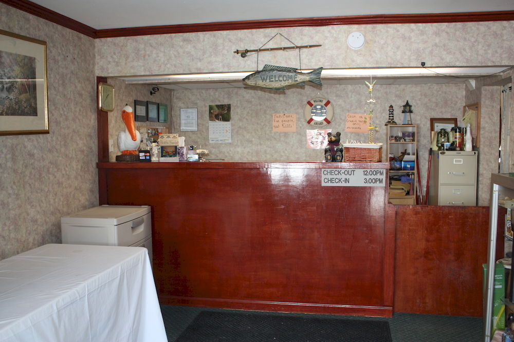 Lake Erie Lodge | 10530 Corduroy Rd, Curtice, OH 43412, USA | Phone: (419) 836-2822