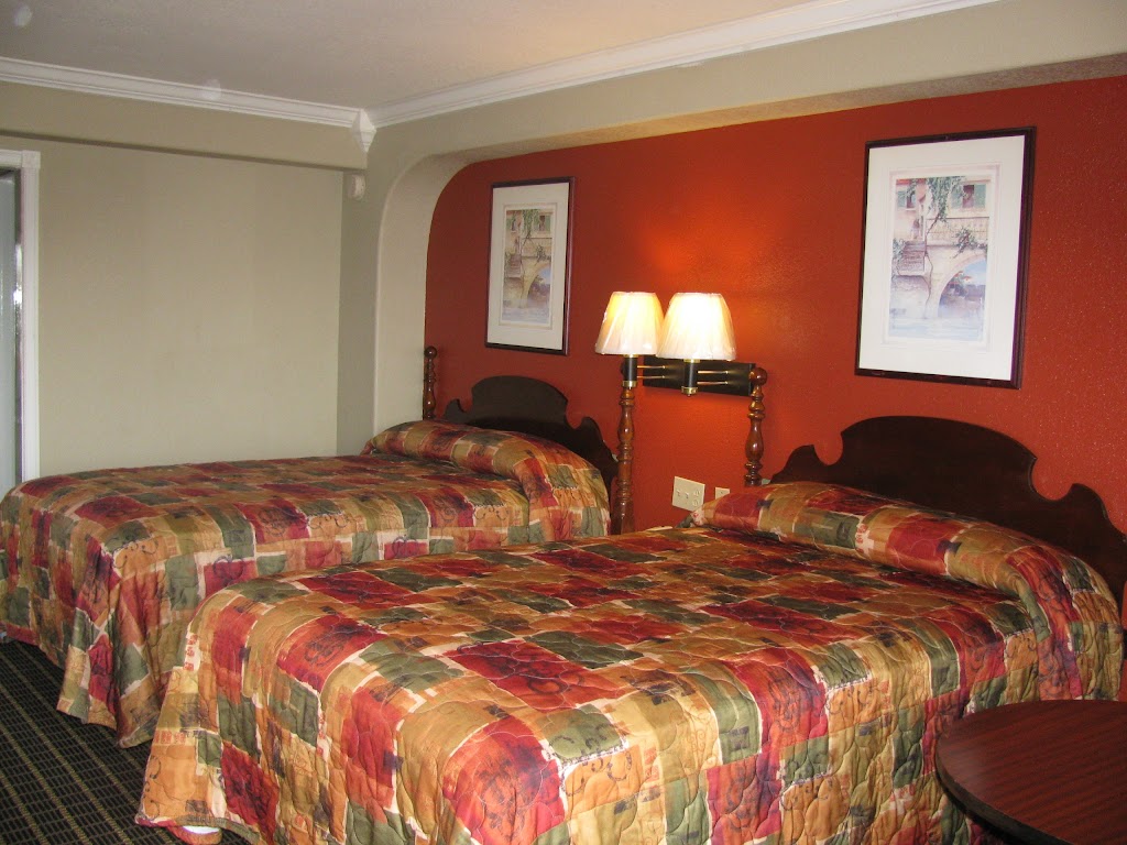 Economy Inn | 700 Middle Ln, Austin, TX 78753, USA | Phone: (512) 339-4700