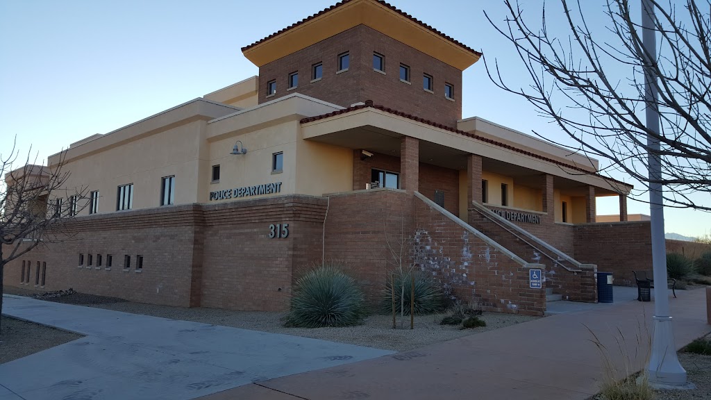 Sahuarita Town Police Department | 315 W Sahuarita Center Way, Sahuarita, AZ 85629, USA | Phone: (520) 344-7000