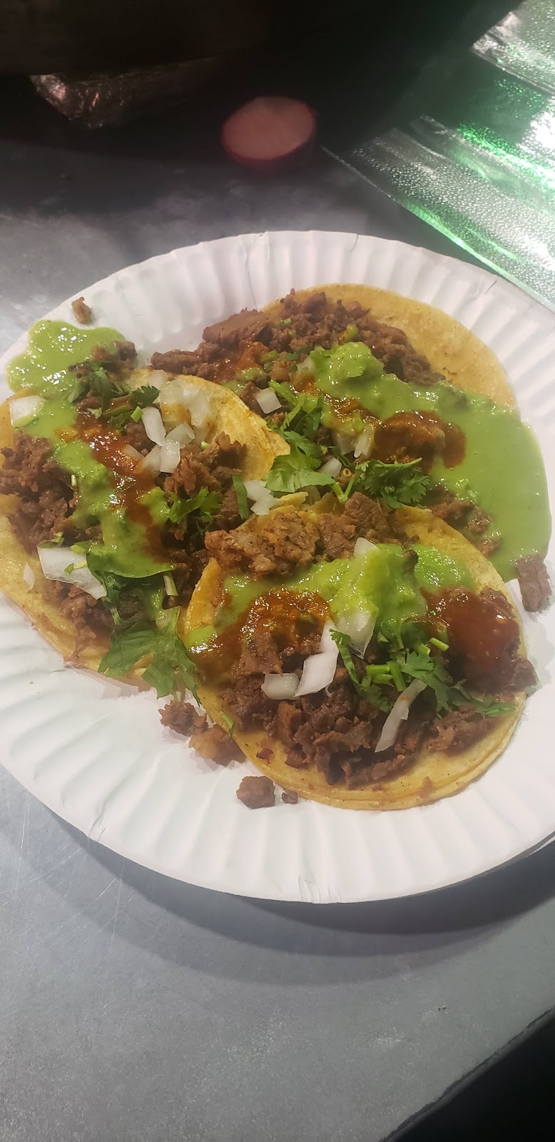 Tacos ochoas 8As | 2150 E Highland Ave, San Bernardino, CA 92404, USA | Phone: (818) 232-6053