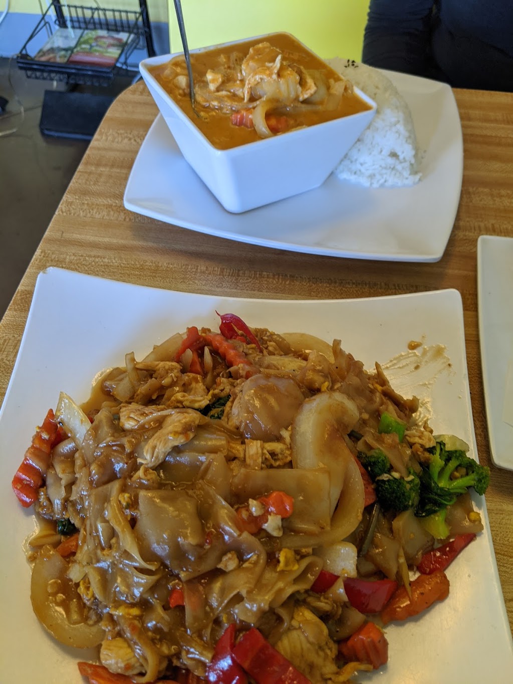 Teriyaki Thai Etc | 109 S 65th Ave, Ridgefield, WA 98642, USA | Phone: (360) 887-9246