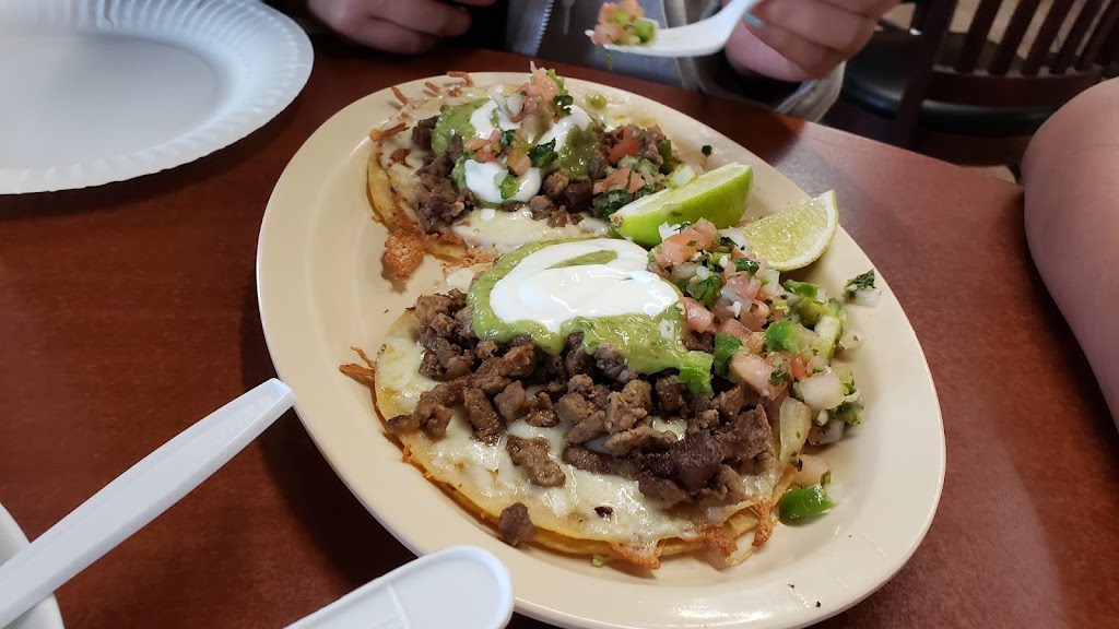 El Grullense Grill | 768 Woodside Rd, Redwood City, CA 94061, USA | Phone: (650) 368-3325