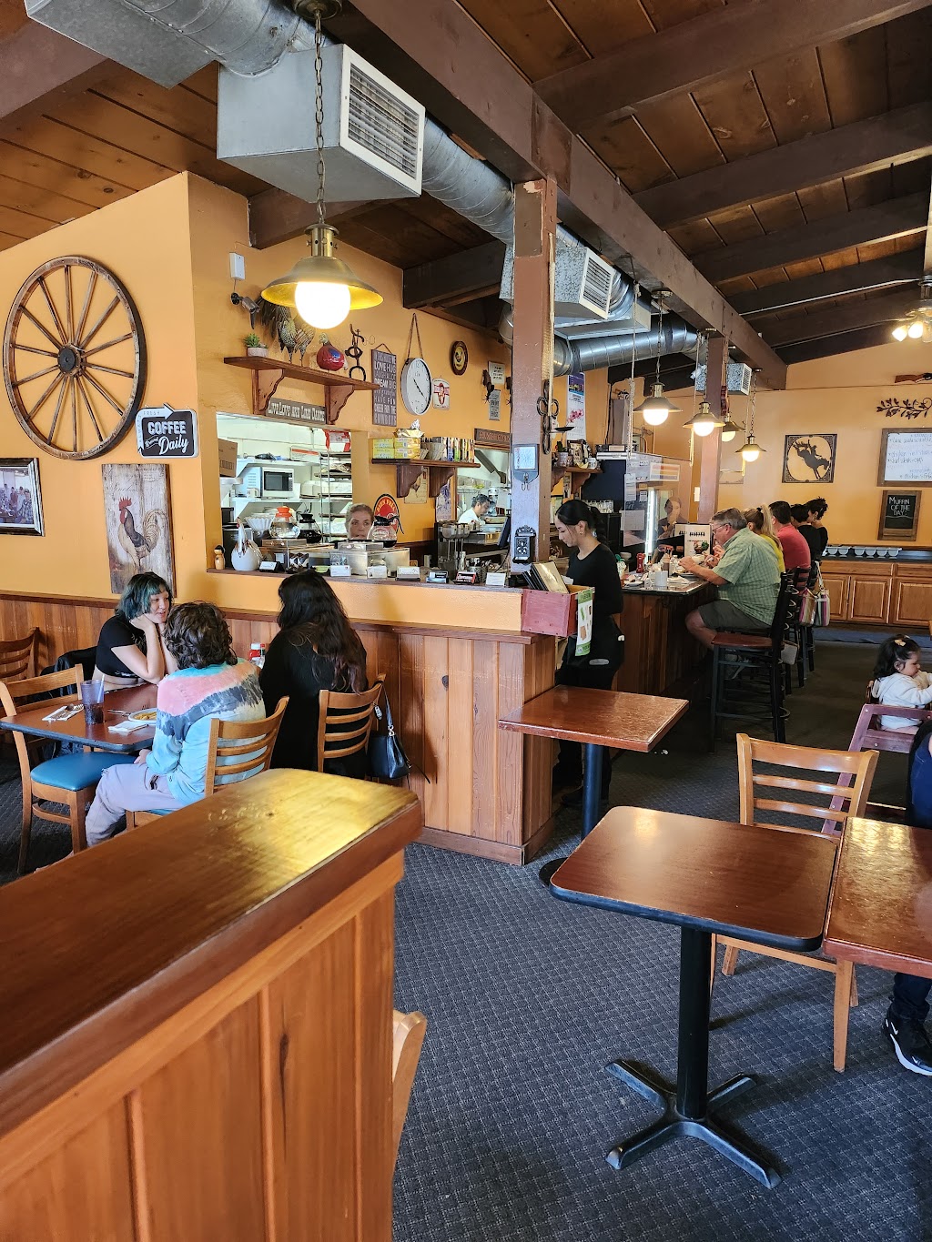 Cowboys Corner Cafe | 946 Main St, Watsonville, CA 95076, USA | Phone: (831) 761-8996