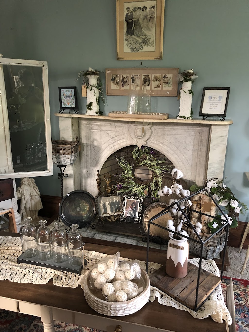 Dunmovin House Treasures | 10271-10285 Wooster Pike, Creston, OH 44217, USA | Phone: (330) 464-8001
