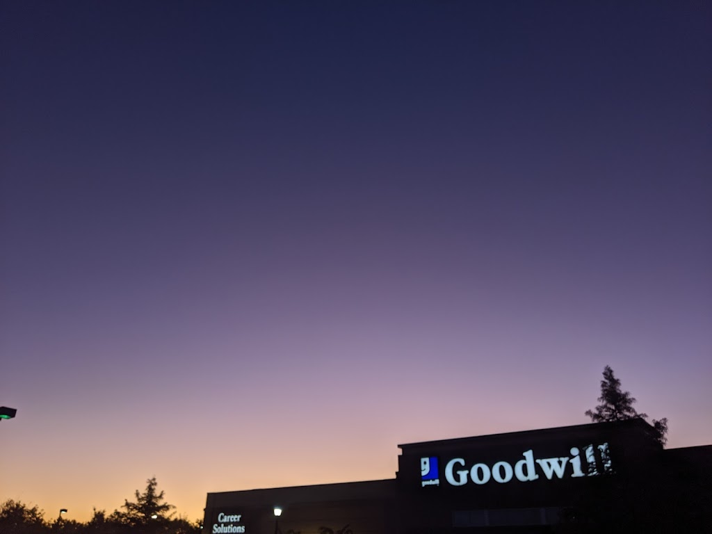 Goodwill Retail Store | 205A Indian Lake Blvd, Hendersonville, TN 37075, USA | Phone: (615) 346-1808