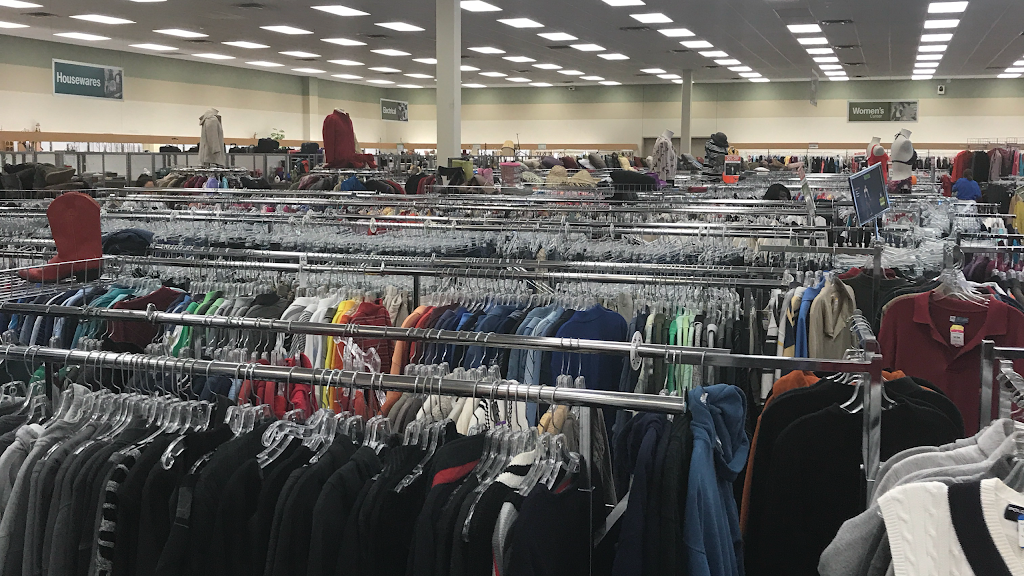 Goodwill Store | 3020 N Westmoreland Rd b, Dallas, TX 75212, USA | Phone: (214) 678-1071