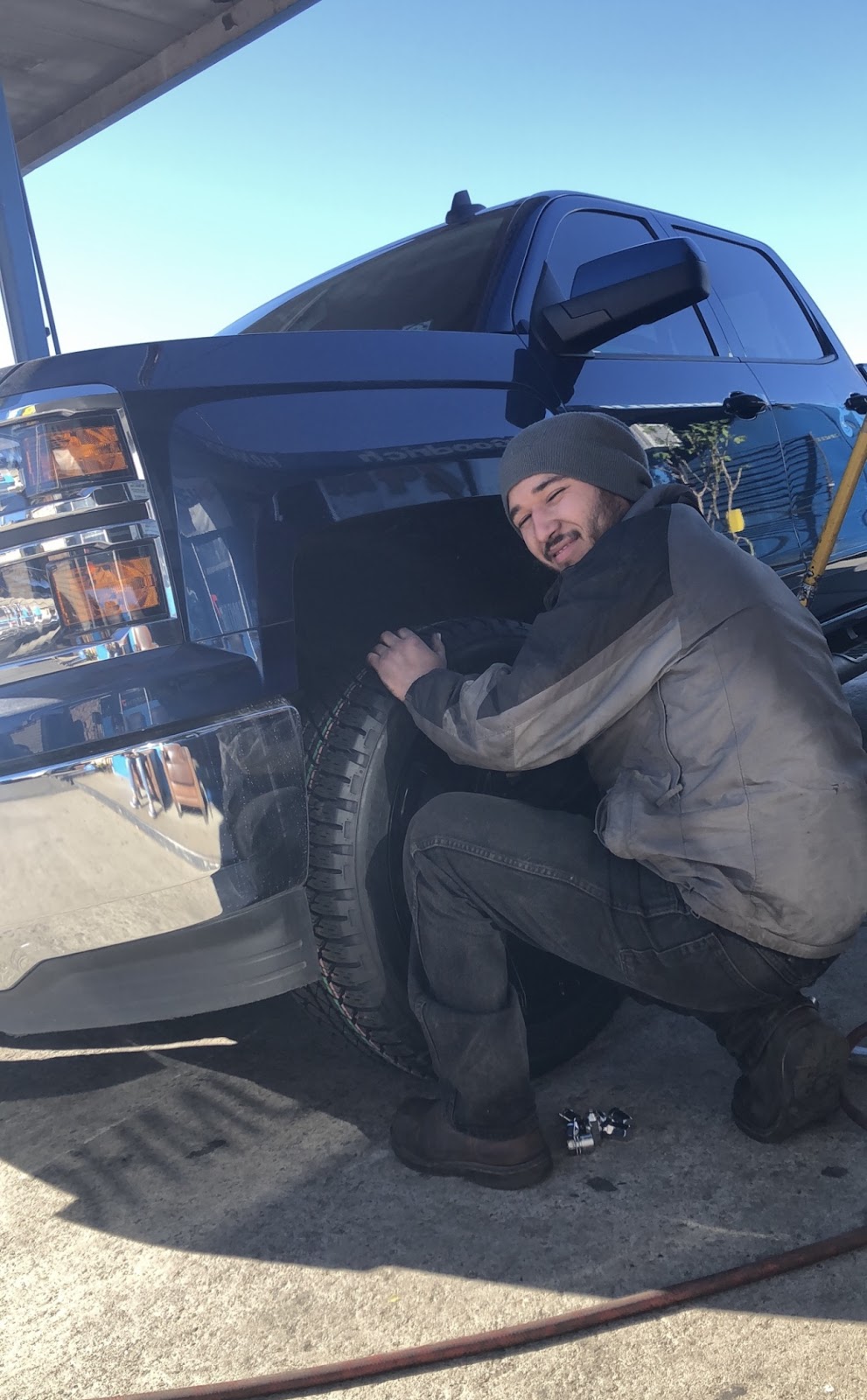 Carl’s Tire Road Service | Castaic Rd, Castaic, CA 91384, USA | Phone: (661) 468-3974