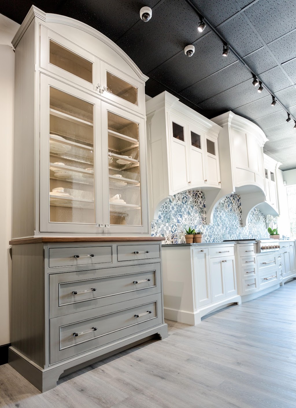 Cabinets by RenewaBuild | 169 SE Cary Pkwy, Cary, NC 27511, USA | Phone: (919) 446-8644