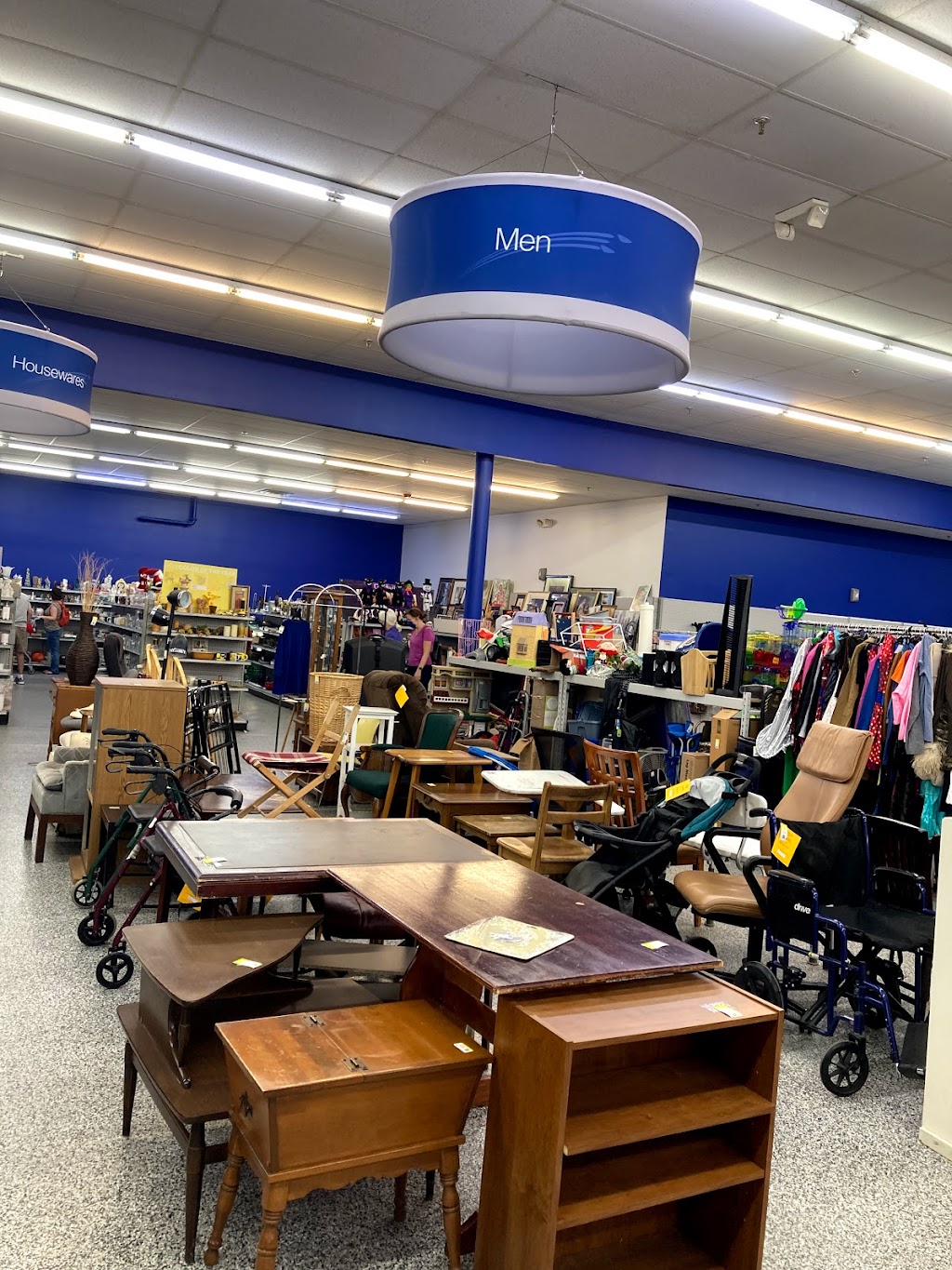 Goodwill Industries of Greater Cleveland & East Central Ohio | 23100 Lorain Rd, North Olmsted, OH 44070, USA | Phone: (440) 777-4422