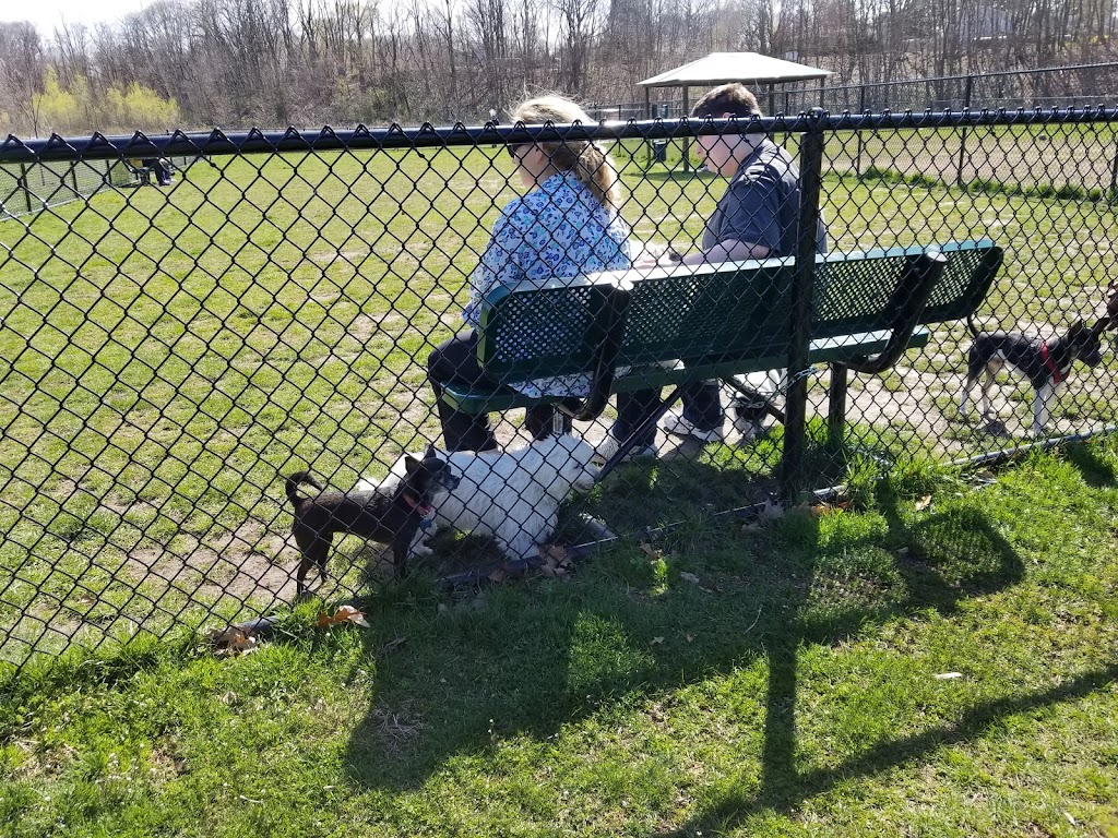 Dennis Brian Murray Dog Park | 12 E Leech Cir, Glen Cove, NY 11542, USA | Phone: (516) 676-3766