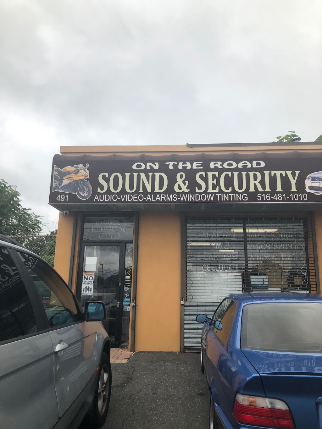 On the Road Sound & Security | 491 W Peninsula Blvd, Hempstead, NY 11550, USA | Phone: (516) 481-1010