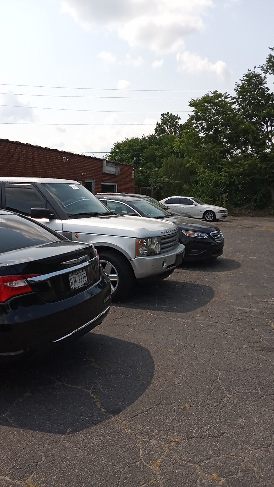 Royals Auto Sales Llc | 1512 Oxford State Rd, Middletown, OH 45044, USA | Phone: (513) 828-5147